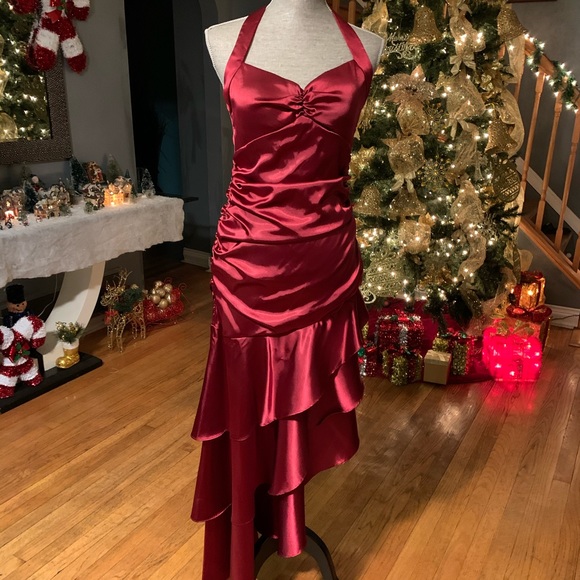 COPY - JUNO Dress Collection Halter Hi-Lo Dress - Picture 1 of 7